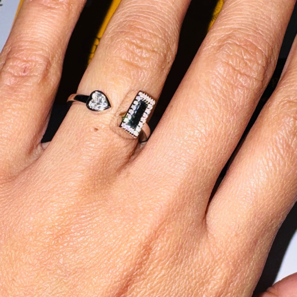 Swarovski Memorial Urn Ring 14K White Gold Vermeil Ashes Keepsake Ring size 7 - Picture 3 of 4